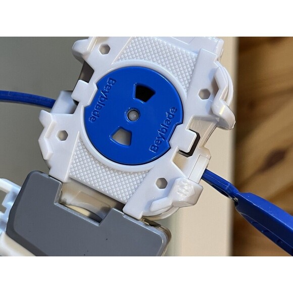 Beyblade Burst Launcher White Gray Blue - Picture 2 of 6
